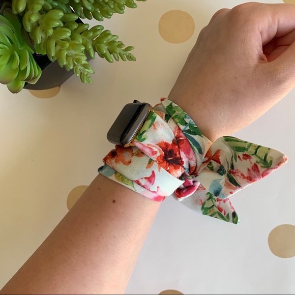 Apple Watch Wrap Band Tie Scarf - Picture 8 of 8